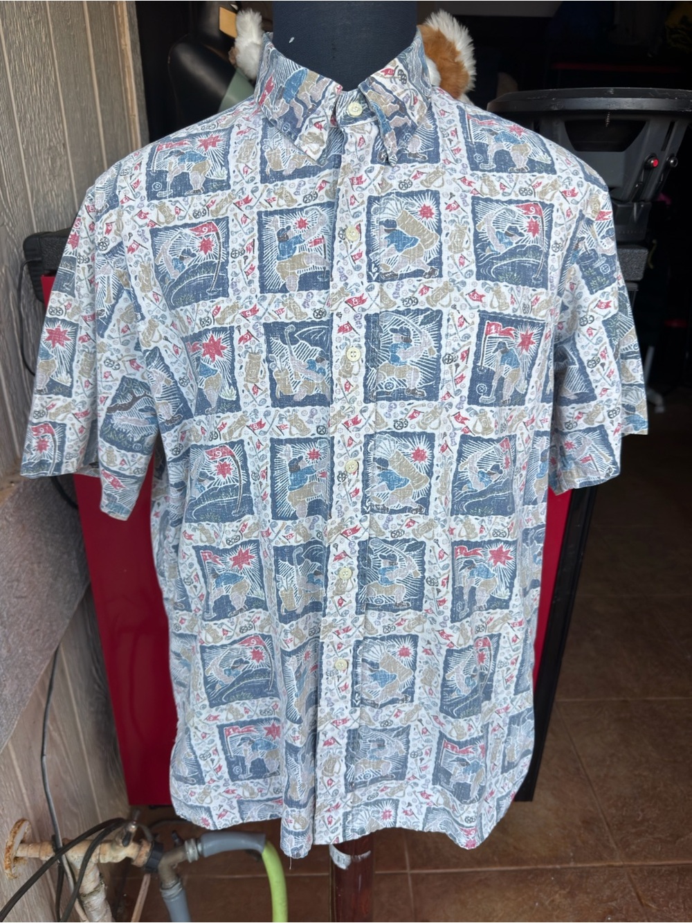 PreOwned Reyn Spooner Dietrich Varez Multicolored Full Button Men's Large